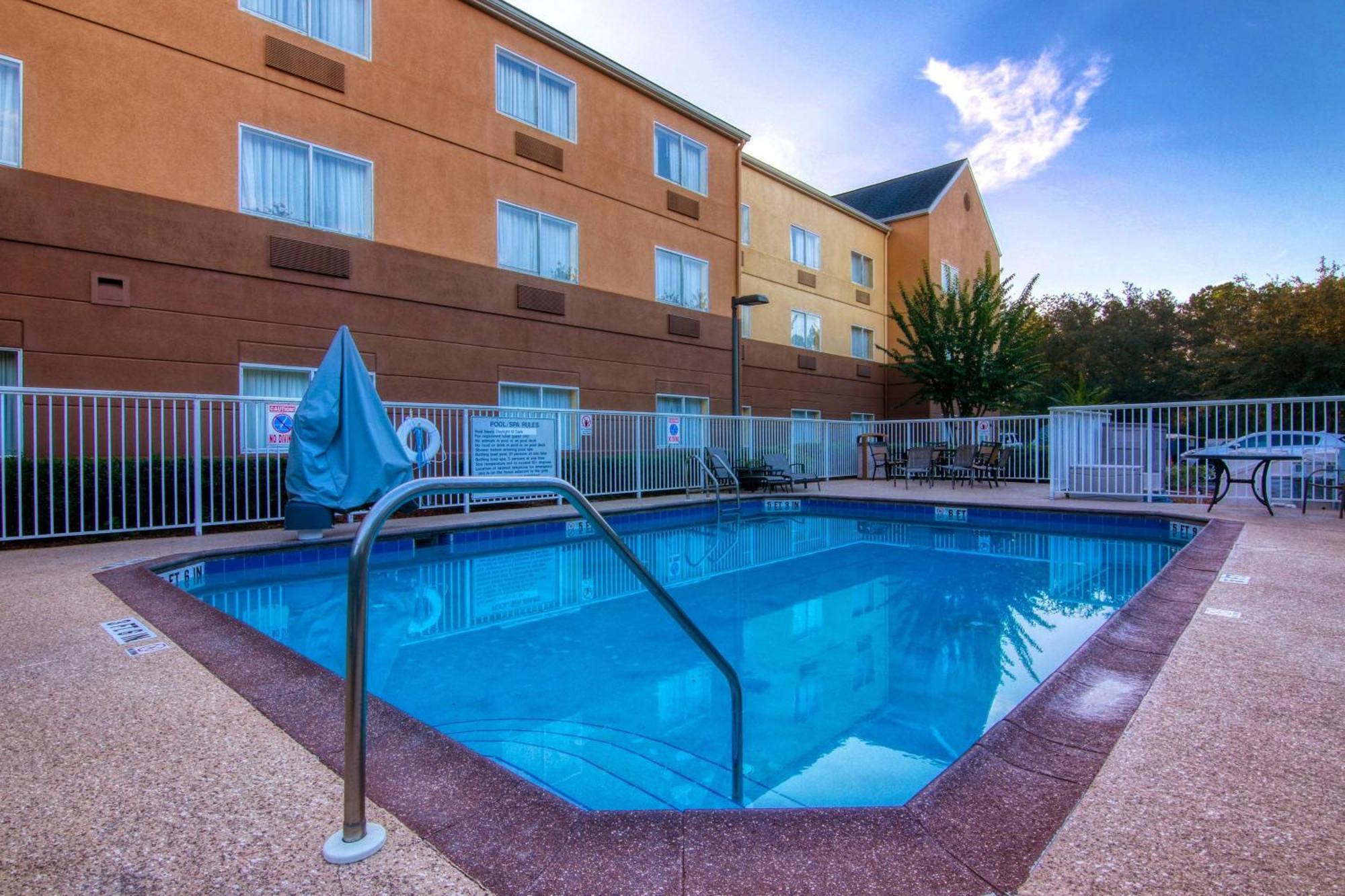 Fairfield Inn & Suites Jacksonville Airport Dış mekan fotoğraf